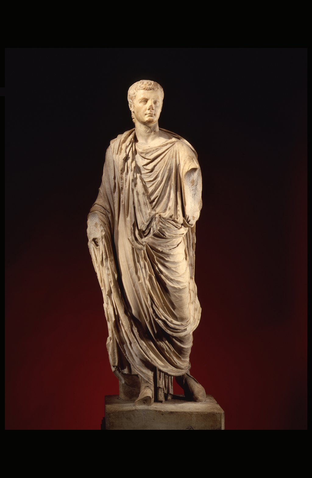 Gaius Julius Caesar Statue