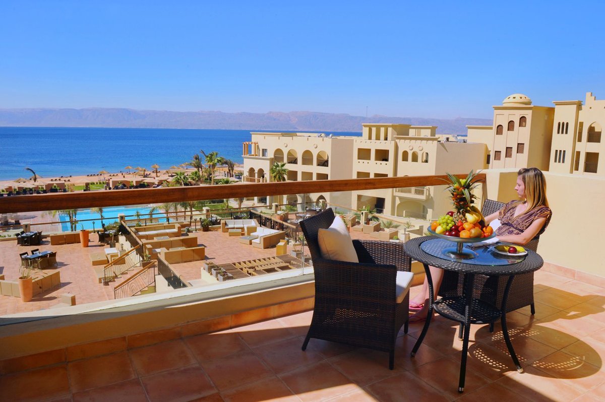 Отель Grand Swiss-Belresort Tala Bay