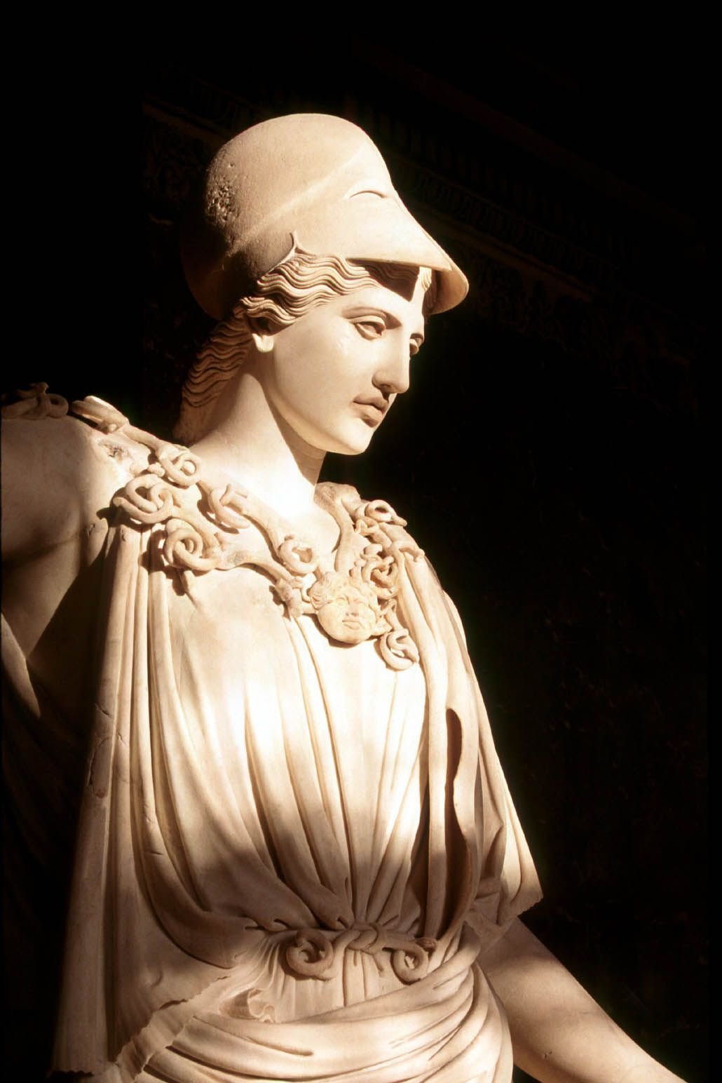 Афина скульптура голова