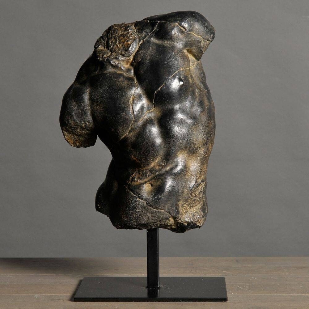 Gaddi Torso скульптура