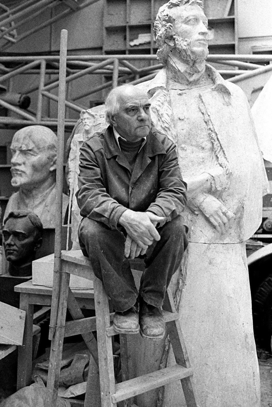 Михаил Аникушин скульптор