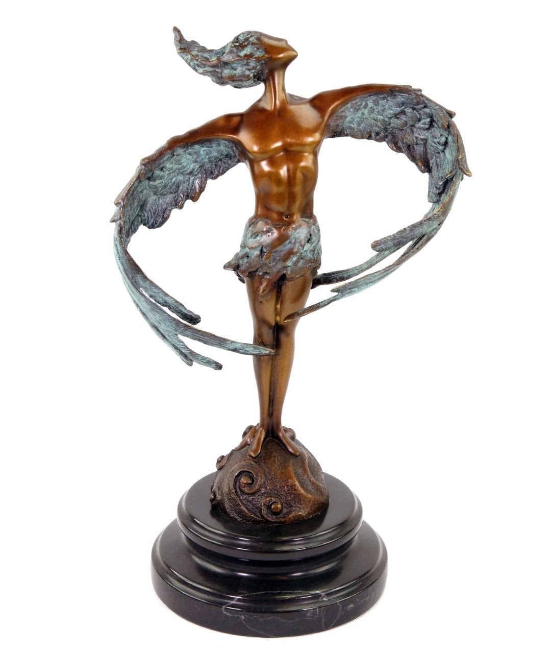 Statue of Icarus aspiring