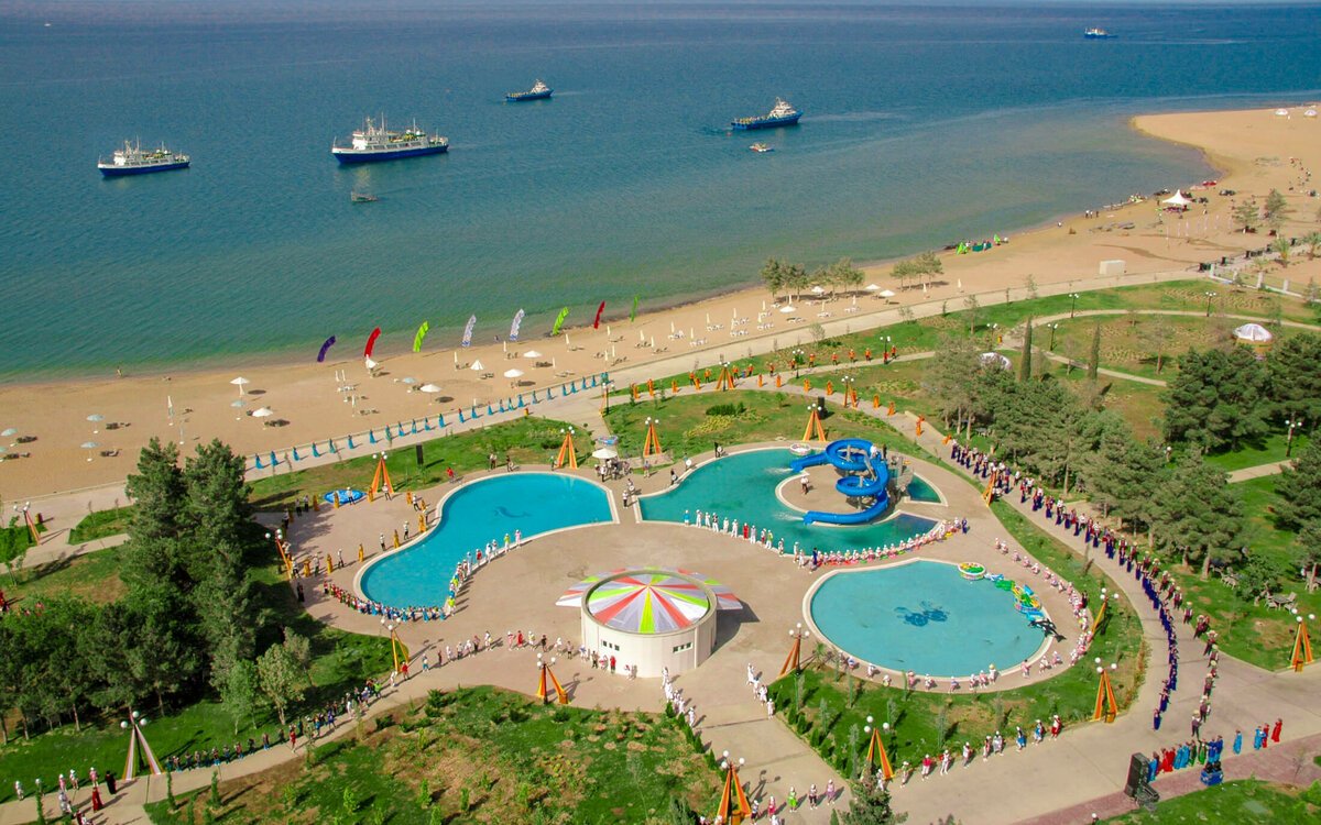 Берег Каспийского моря у Туркменистана