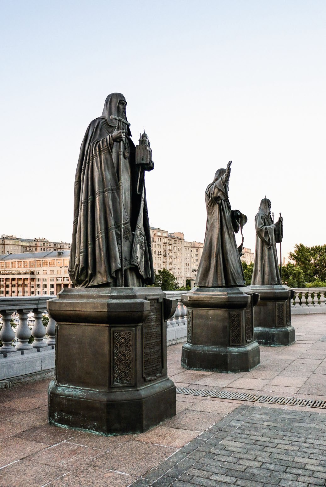 Памятник Гермогену в Москве