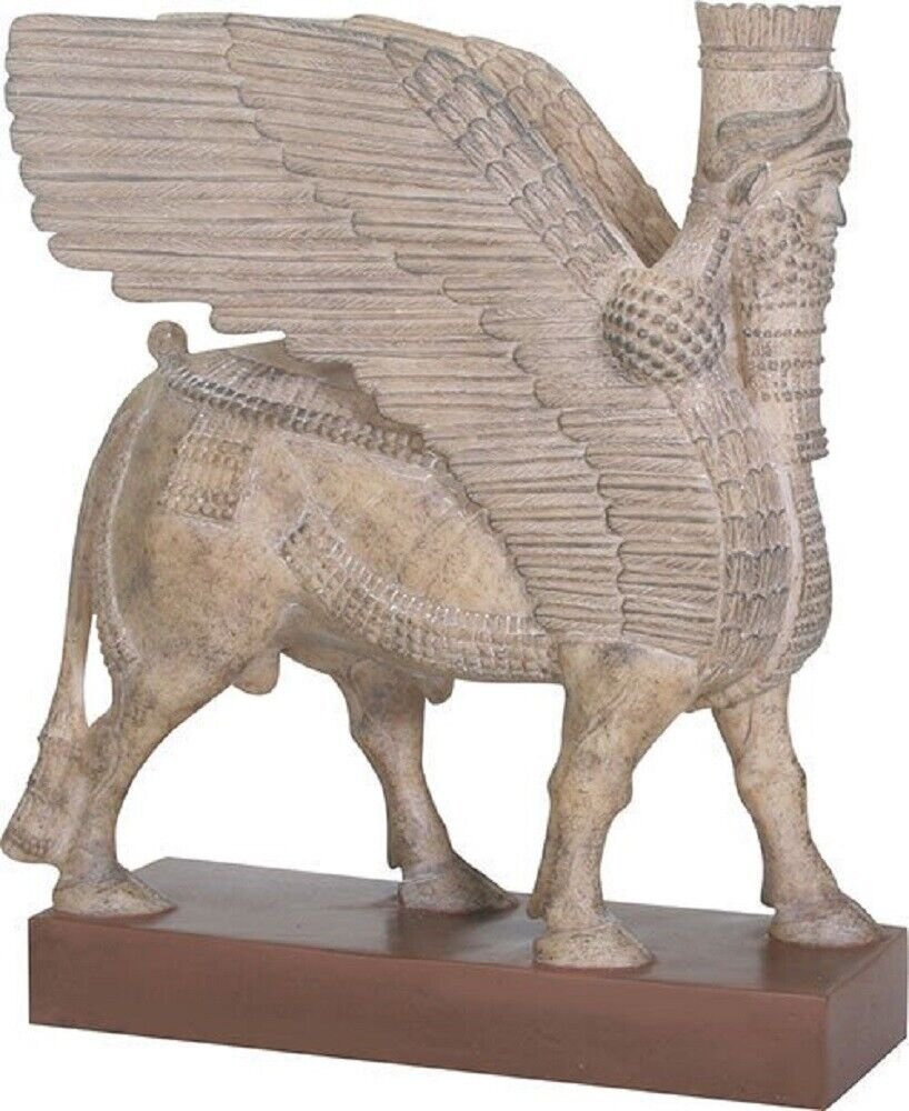 Крылатый бык. Крылатые быки Ассирии. Месопотамия ламассу. Ассирийский крылатый бык. Ламассу Ассирия.
