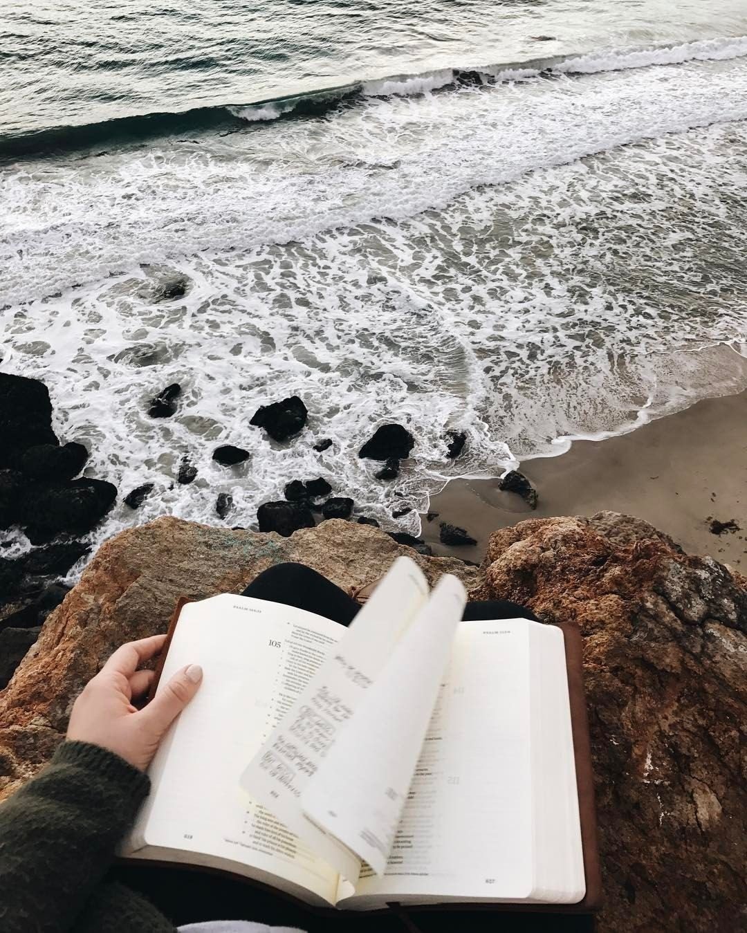 Книга море