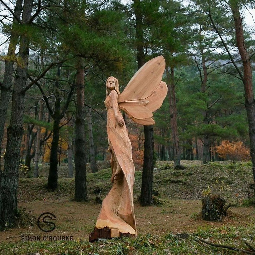 Прекрасные деревянные скульптуры