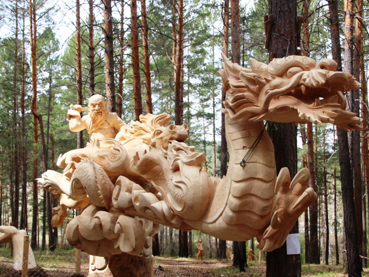Лукоморье Иркутск парк деревянных скульптур