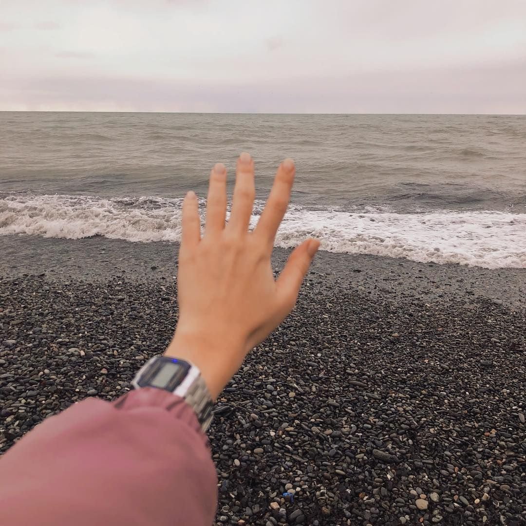 Рука и море Эстетика
