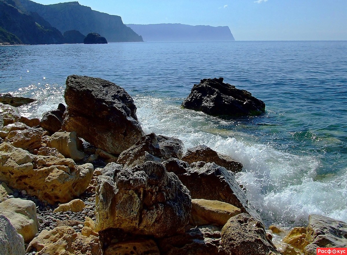 Мыс Айя в Крыму с моря