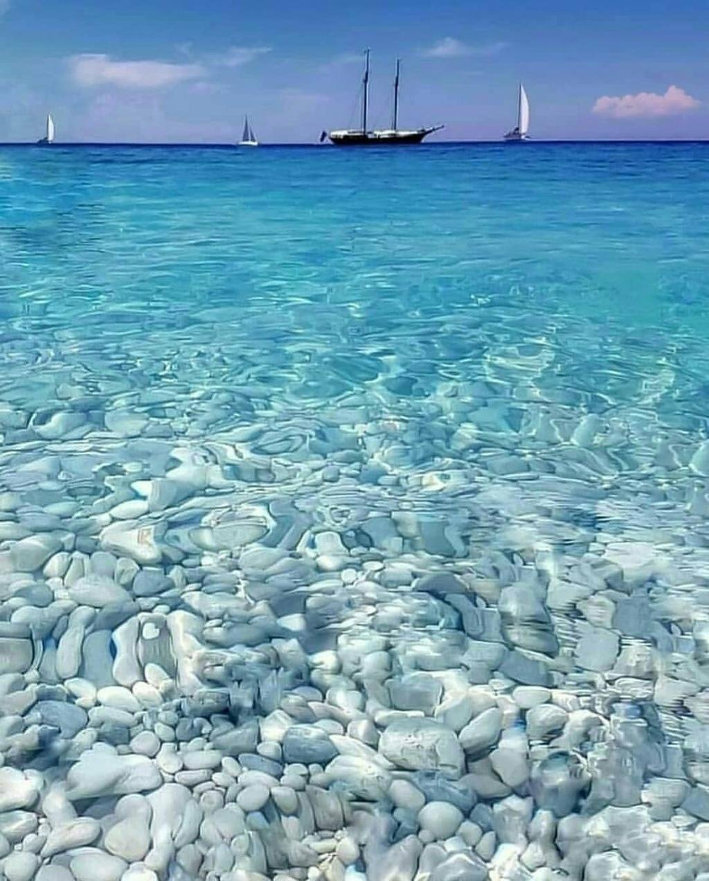 Чистое море