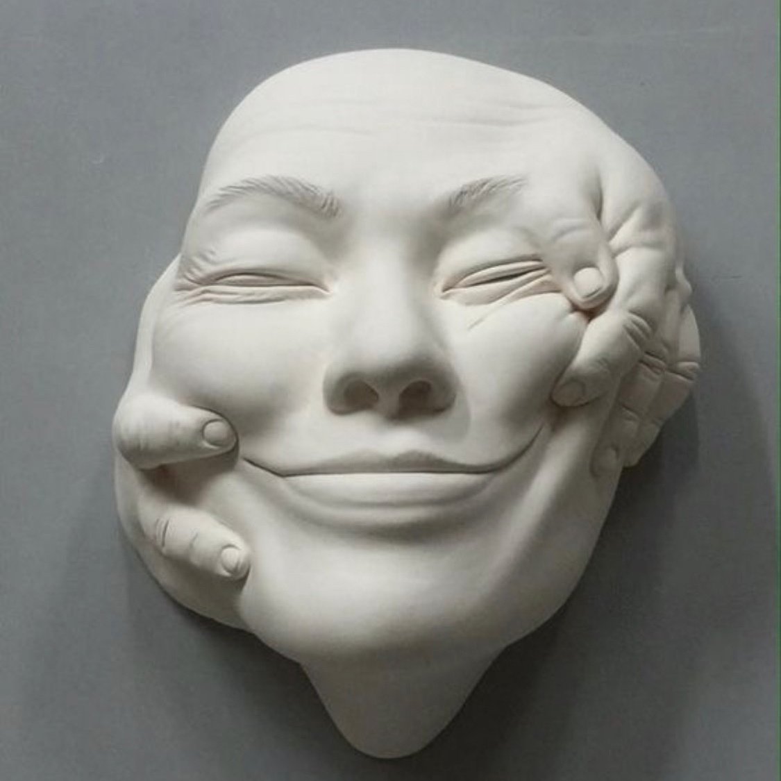 Керамические скульптуры Johnson Tsang