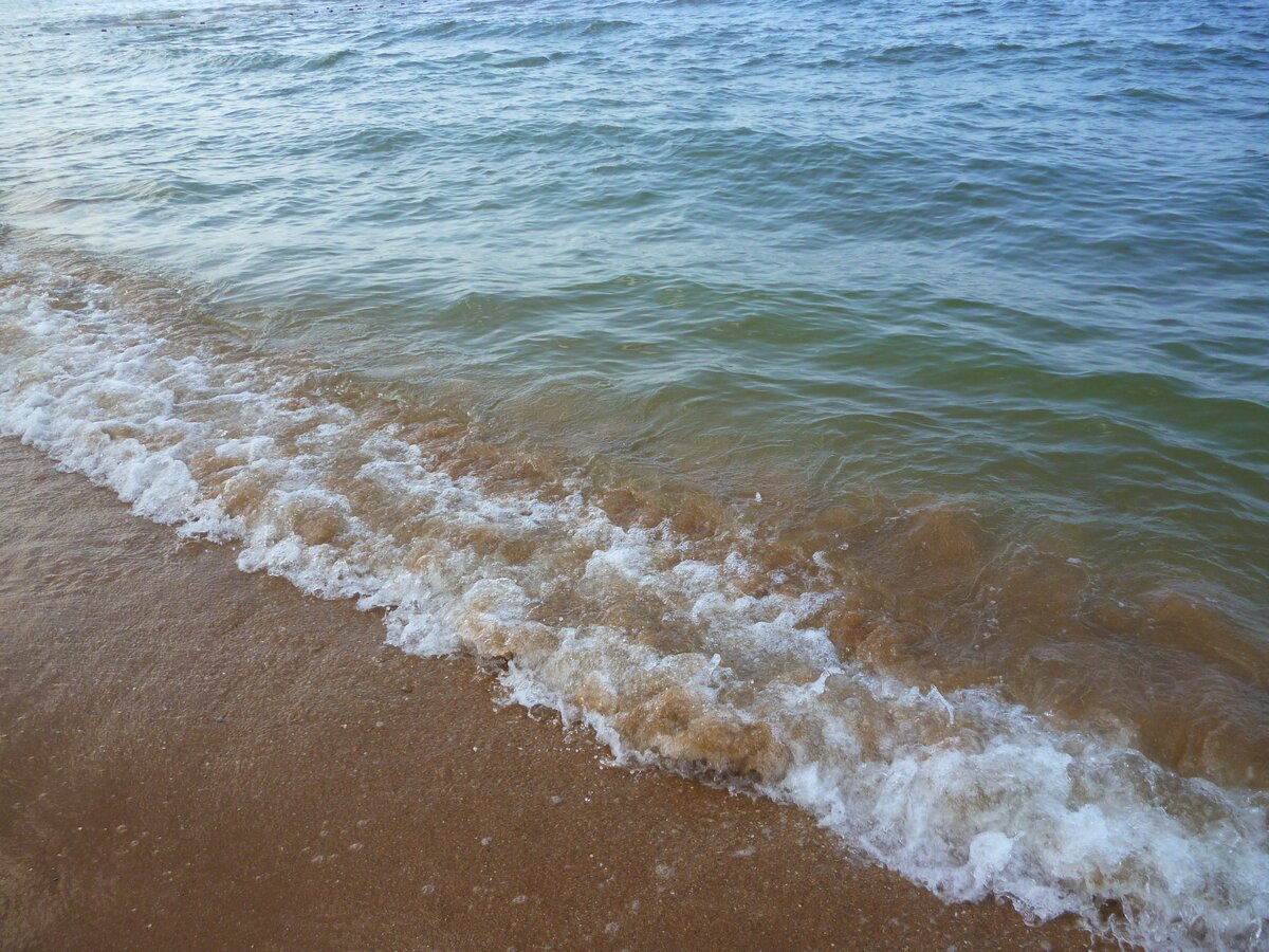 Пляж Кучугуры Азовское море