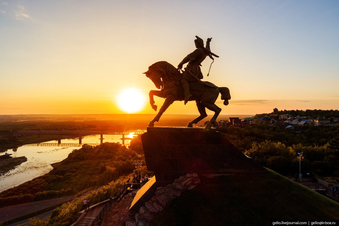 Салават Юлаев памятник в Уфе