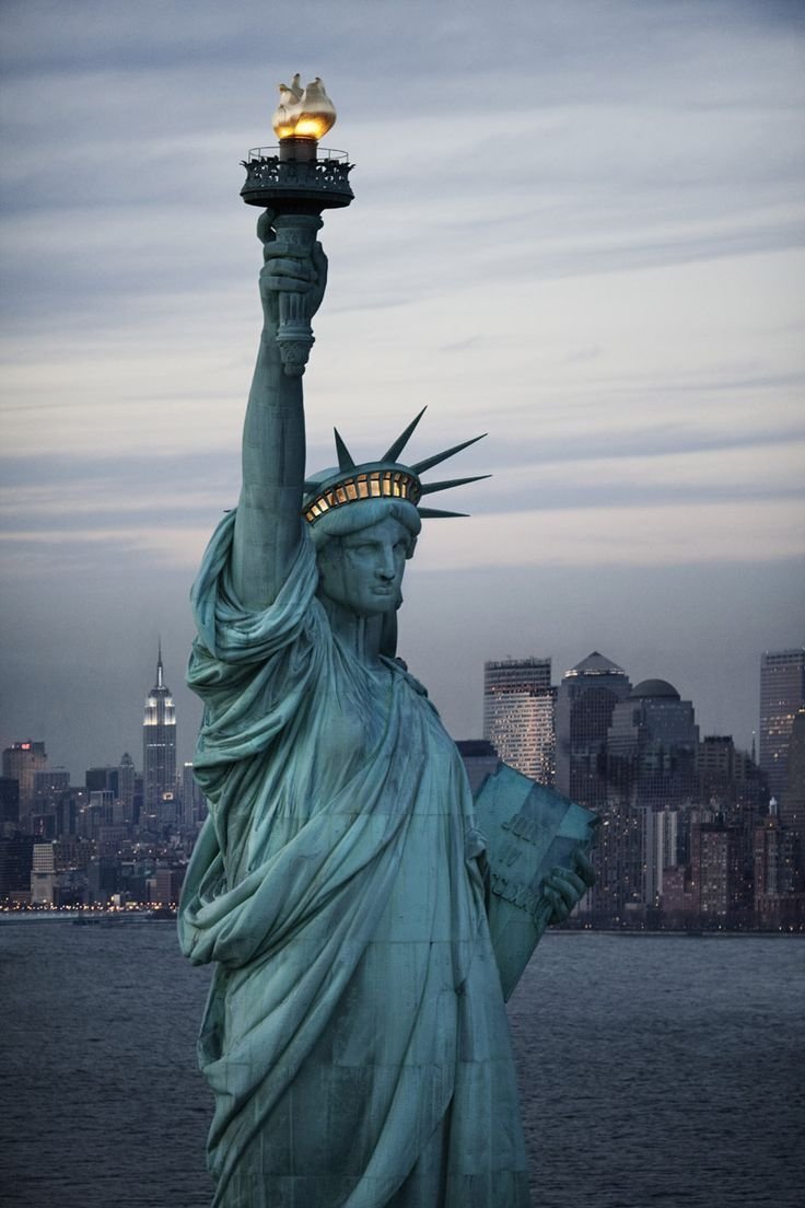 США Нью-Йорк статуя свободы