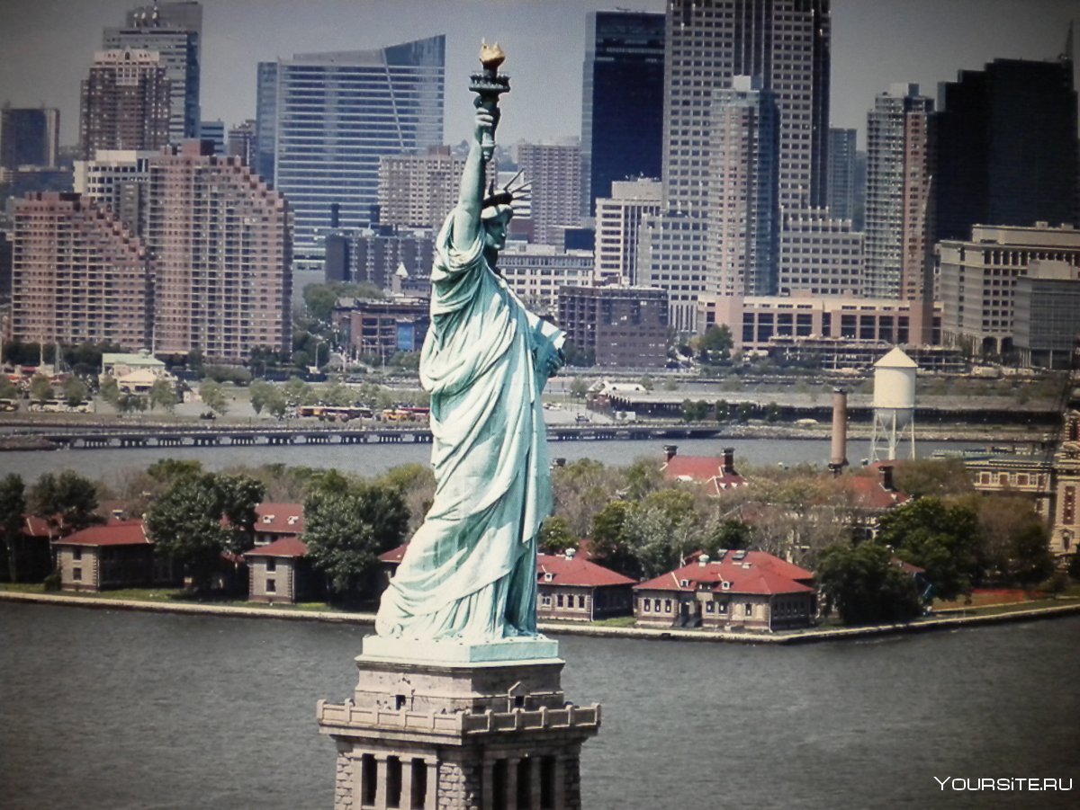 New York City статуя свободы
