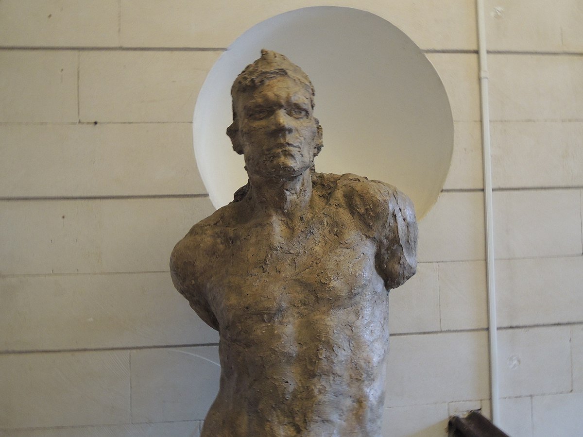 А. С. Голубкина «сидящий» (1912, гипс)