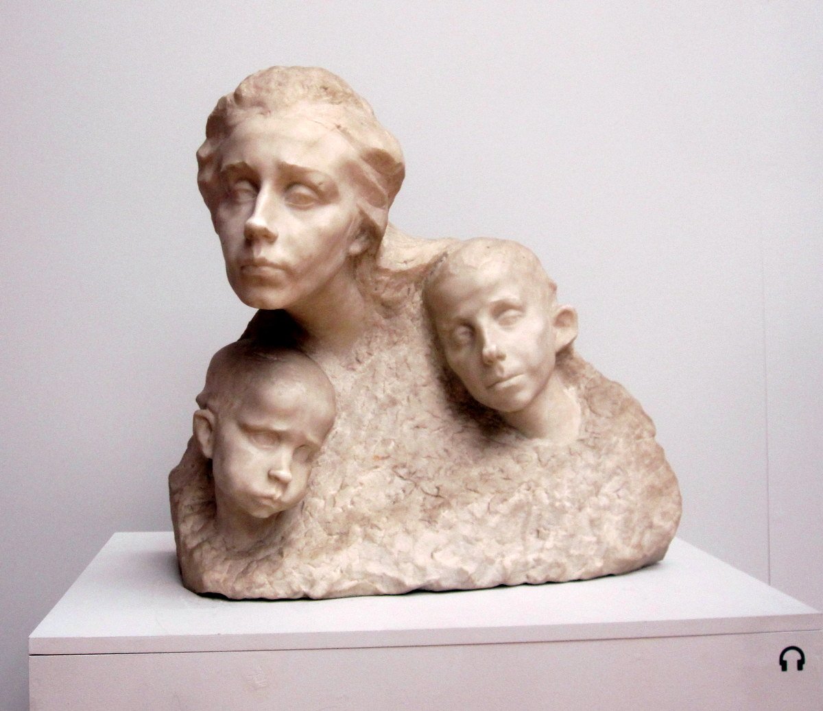 Голубкина спящие