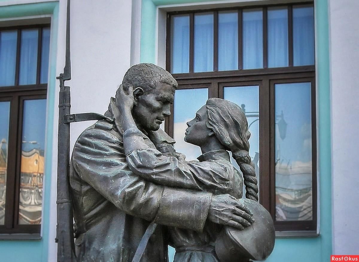 Памятник «прощание славянки». Москва, Россия