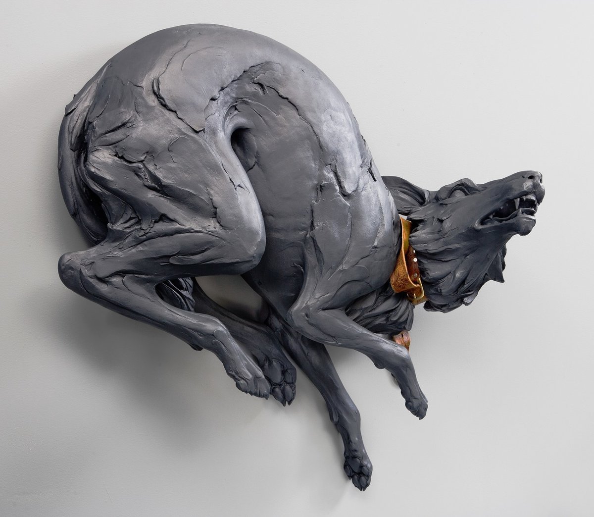 Скульптор Beth Cavener