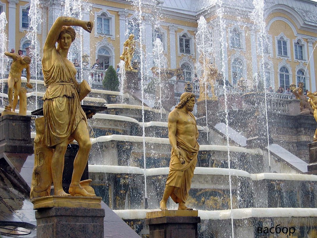 Петергоф статуи