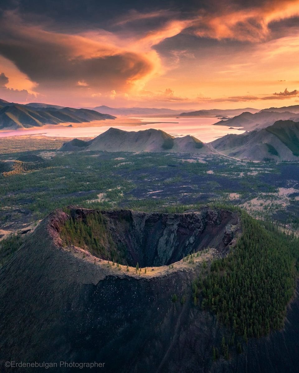 Эрдэнэбулган фотограф