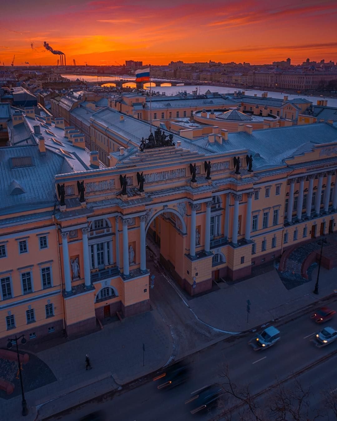 Здание Сената и Синода в Петербурге