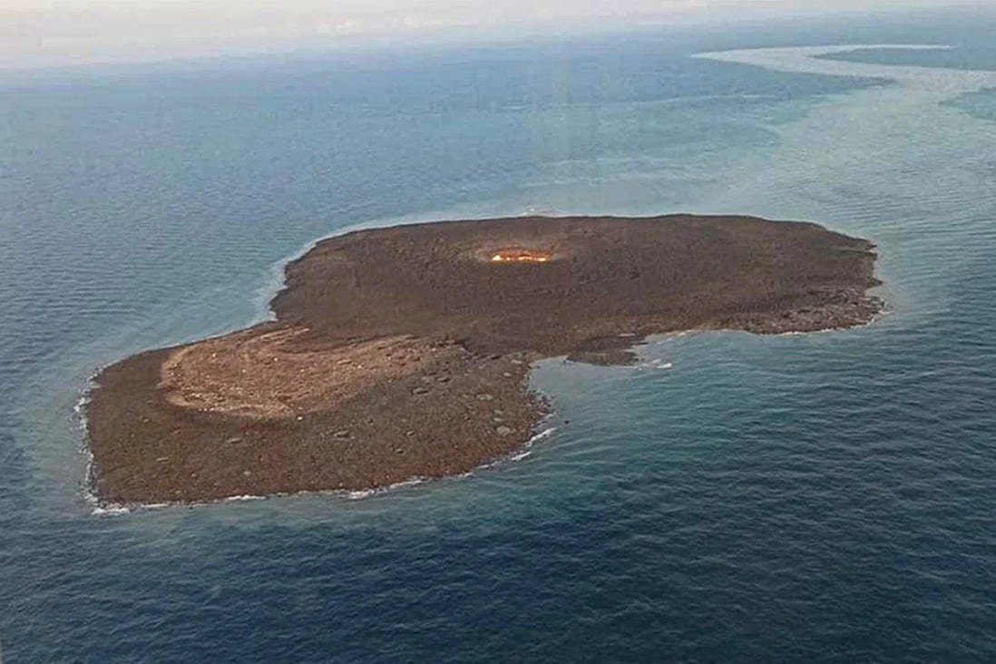 Ашур ада в Каспийском море