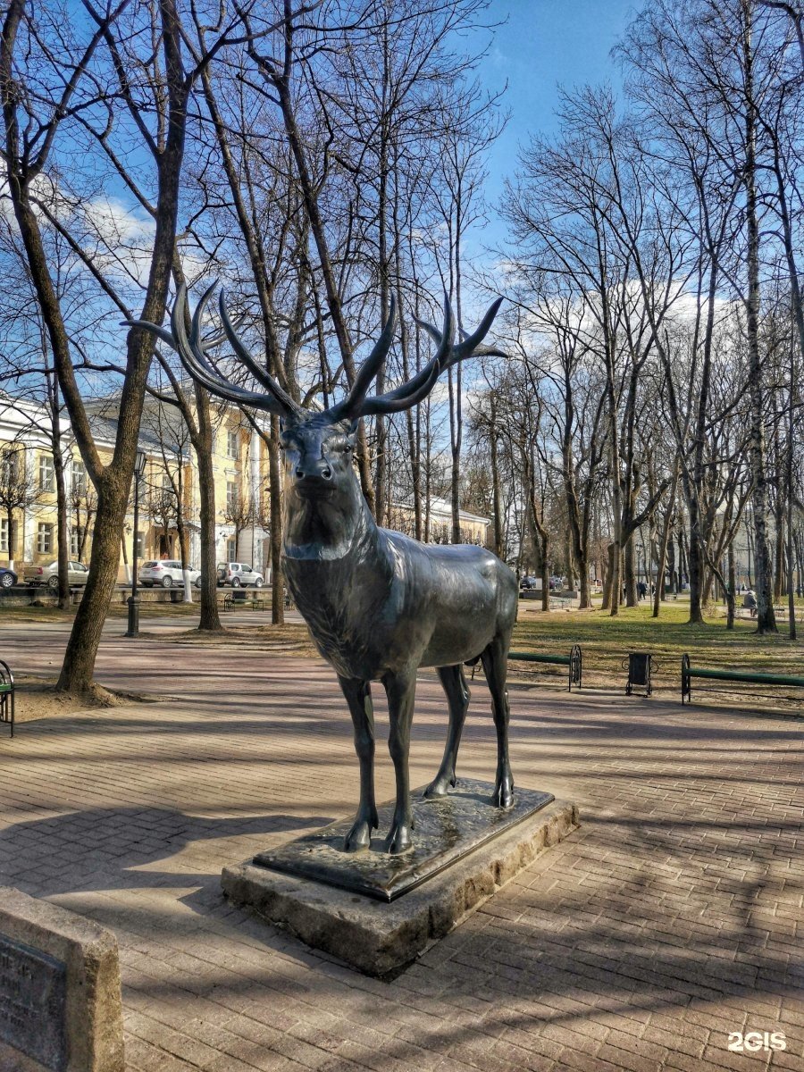 Смоленск парк Блонье олень