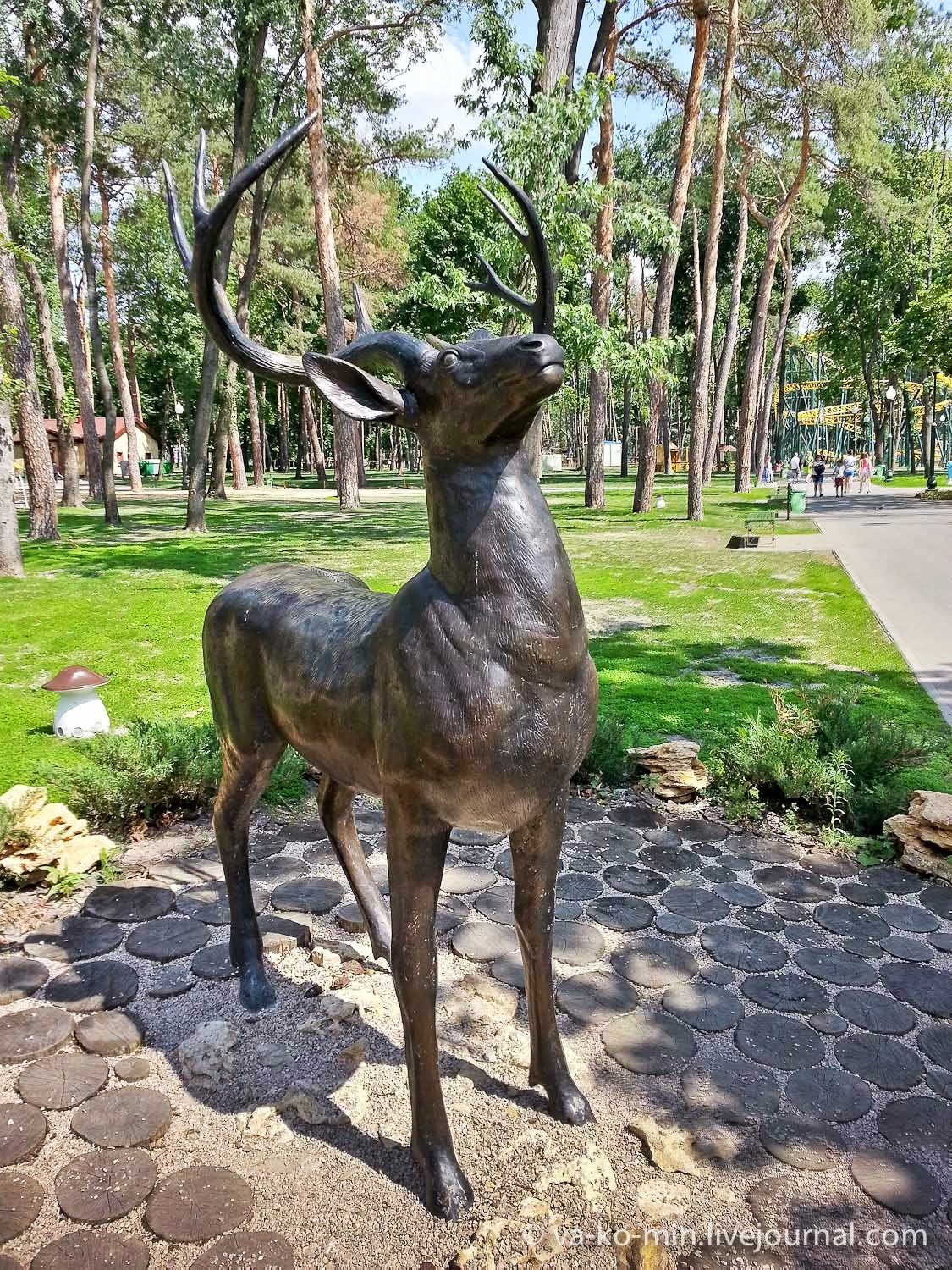 Парк Железногорск скульптура олени