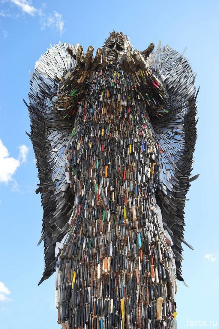 Knife Angel - скульптура из 100.000 конфискованных полицией Англии