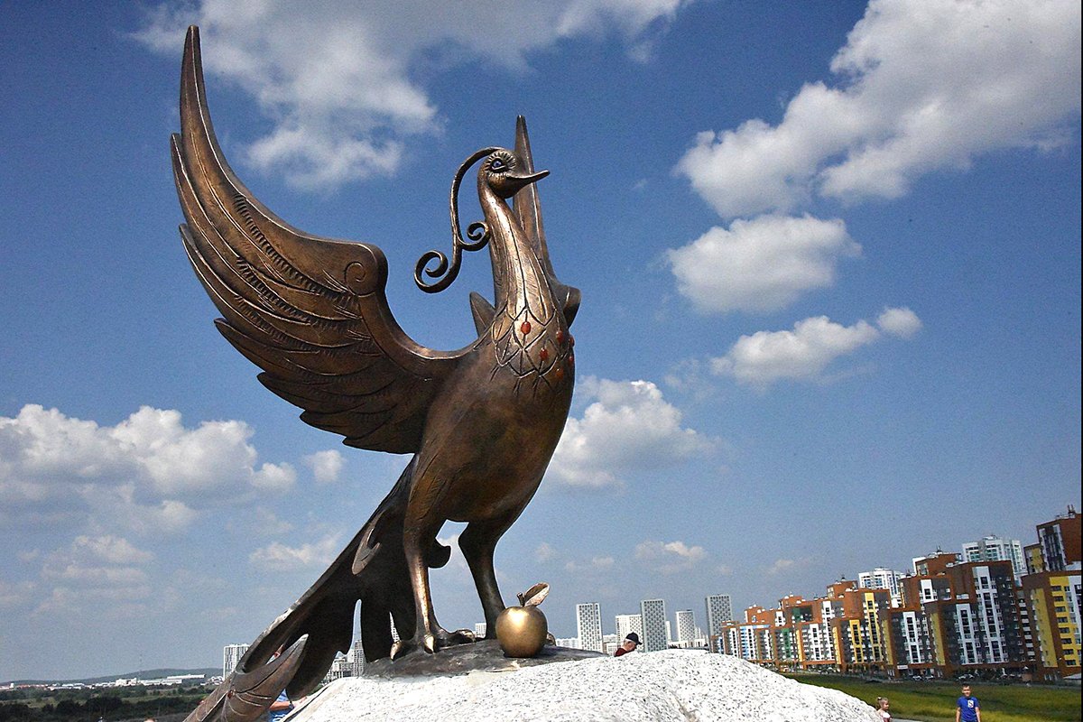 Памятник Жар птице Екатеринбург