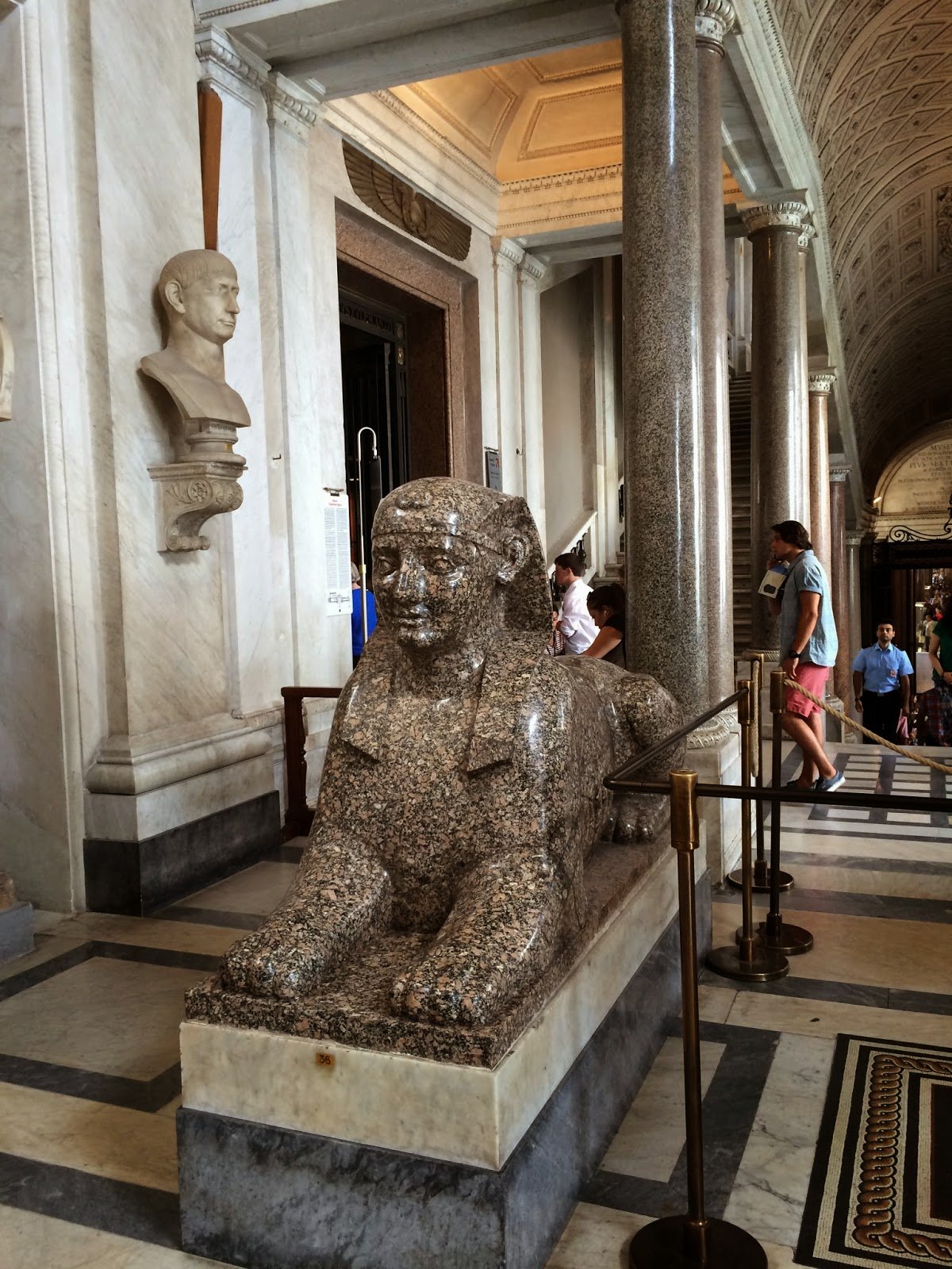 Современные скульптуры ватикана