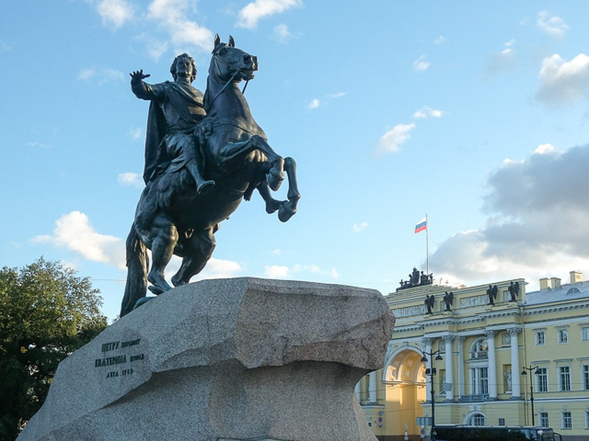 Медный всадник Растрелли