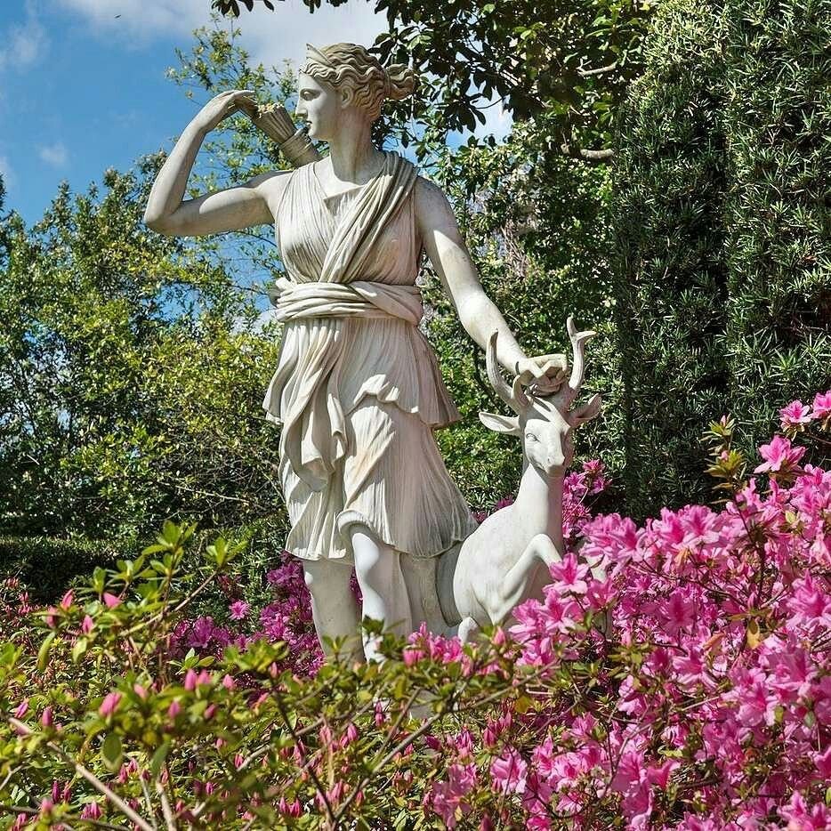Диана Версальская скульптура