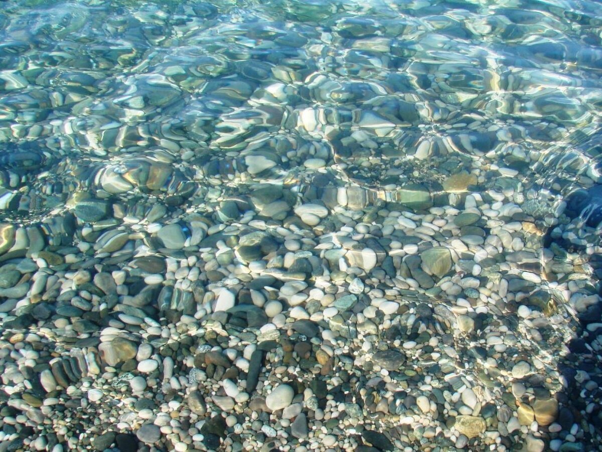 Прозрачное море Пицунда Абхазия