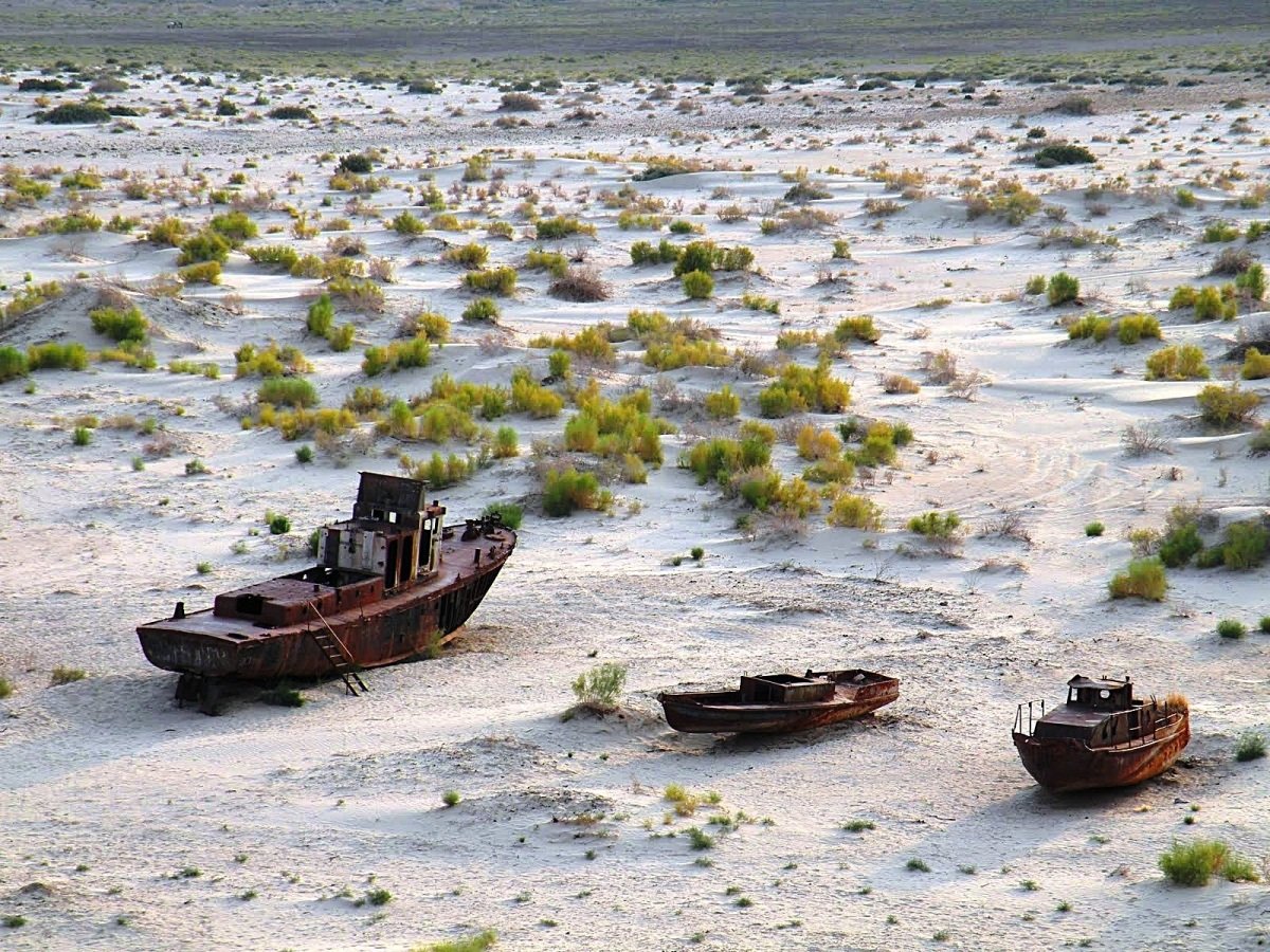Высохшее море Аральское море