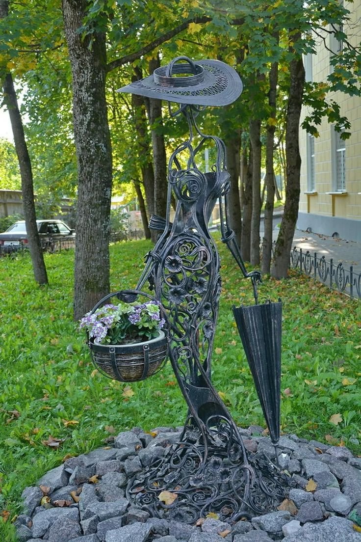 Тимур Садуллаев Гатчина незнакомка скульптура