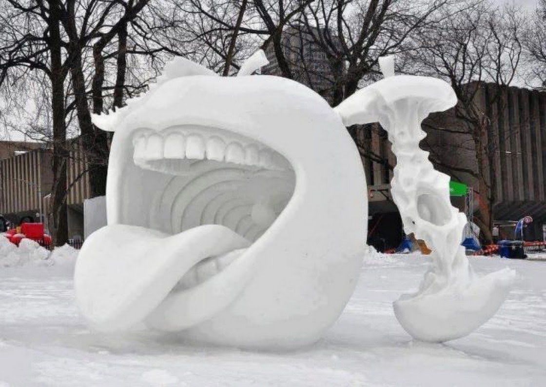 Необычные фигуры из снега