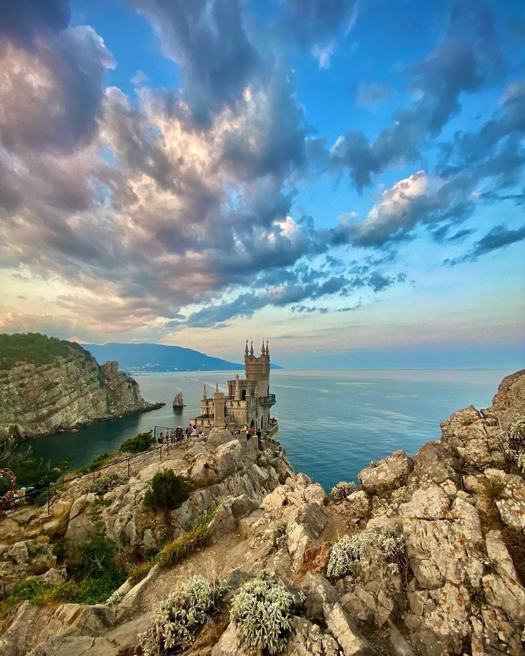 Алушта Ласточкино гнездо