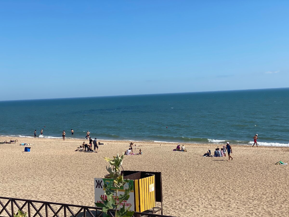 Центральный пляж Махачкалы