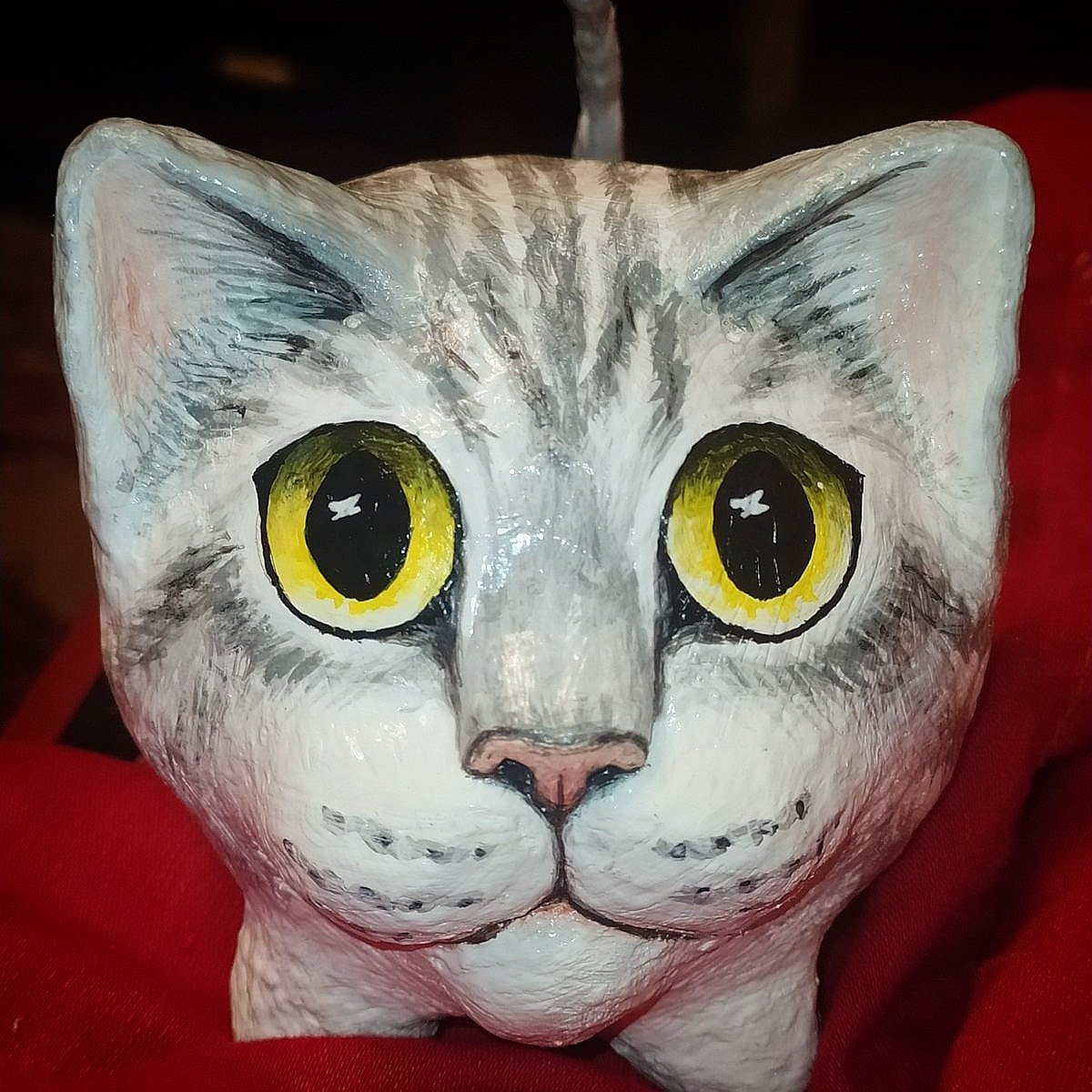 Кот из папье маше