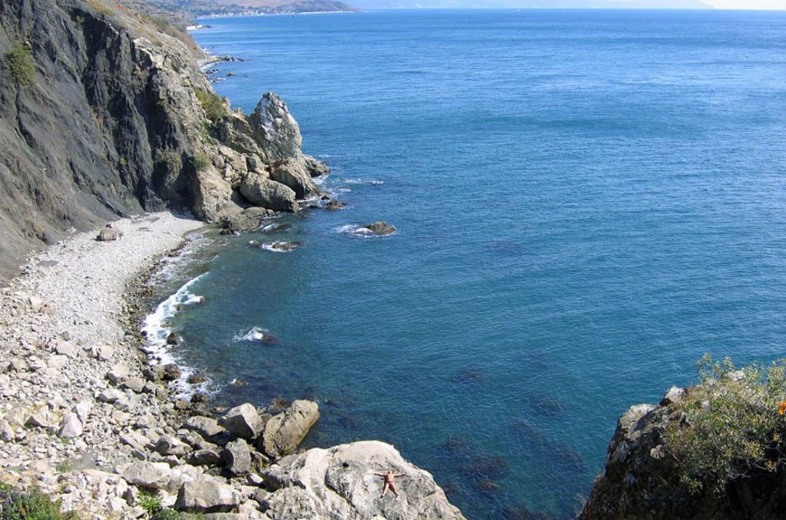 Рыбачье Крым дикий пляж