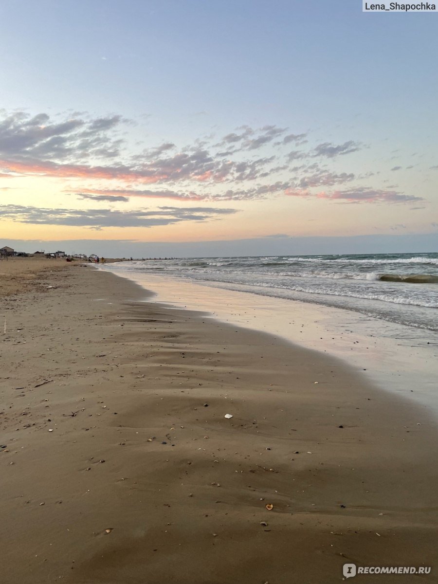 Каспийское море пляж Дагестан Избербаш