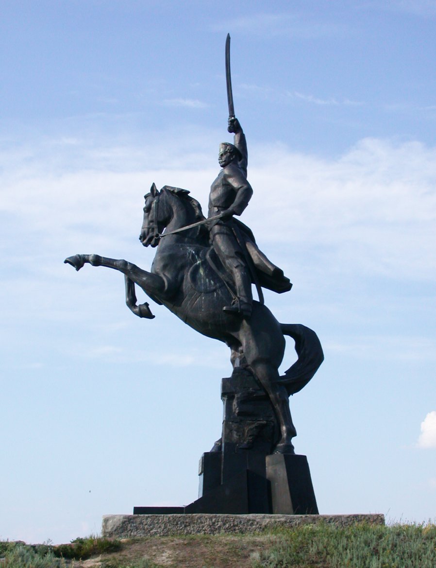 Памятник Донскому казачеству в Кумылженской
