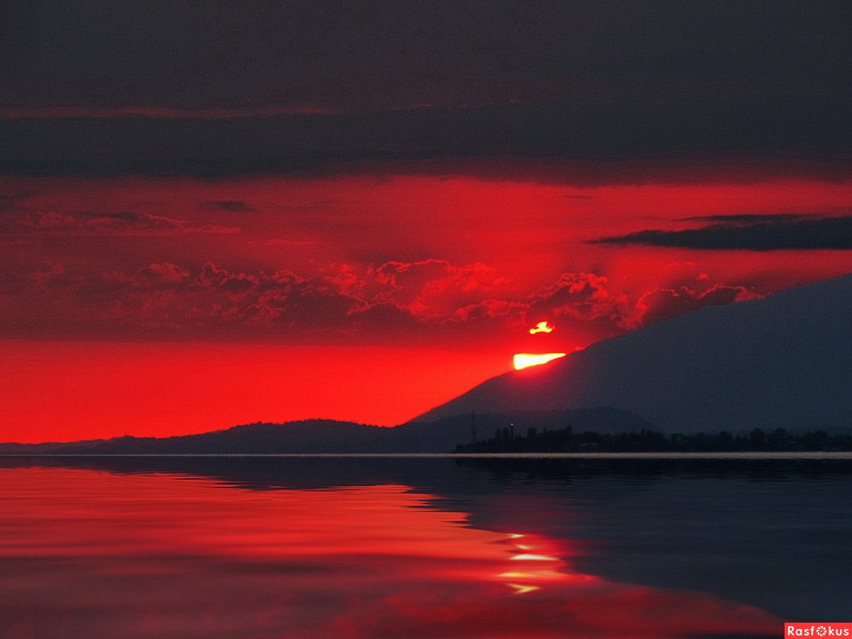 Кровавый закат