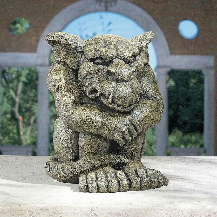 Садовая скульптура Гаргульи