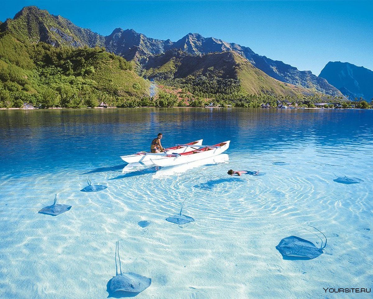 Прозрачная вода