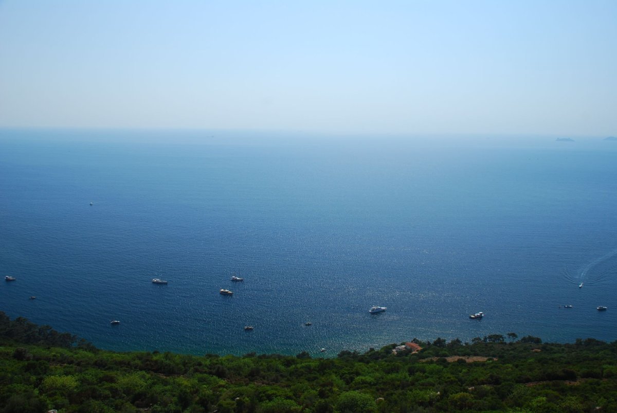 Мрамор в Мраморном море