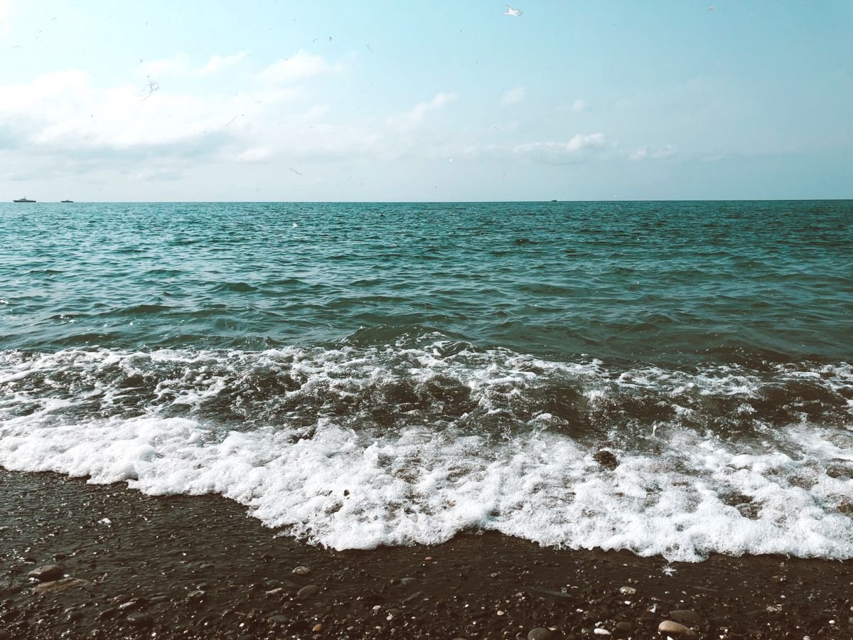 Открытка Сочи море